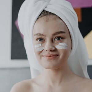 How To Avoid Hyperpigmentation and Remove Dark Spots